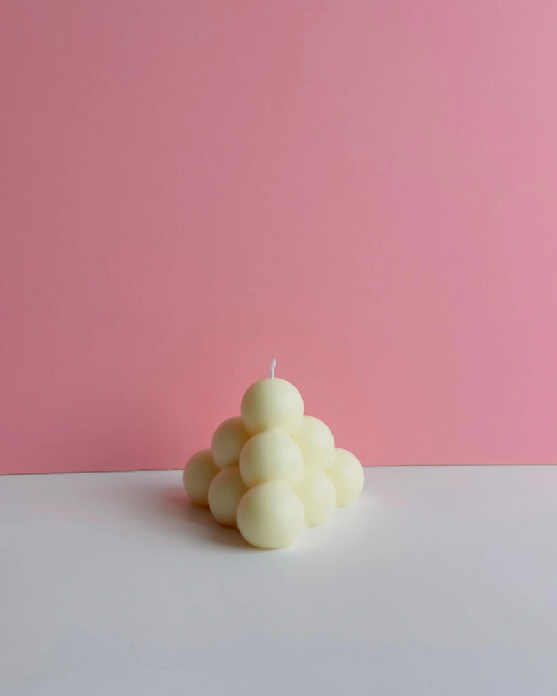 Bubble Triangle Candle